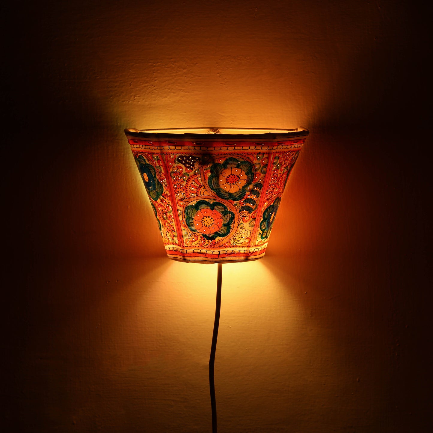 Handpainted Tholu Bommalata Leather Wall Lamp (Small) 41