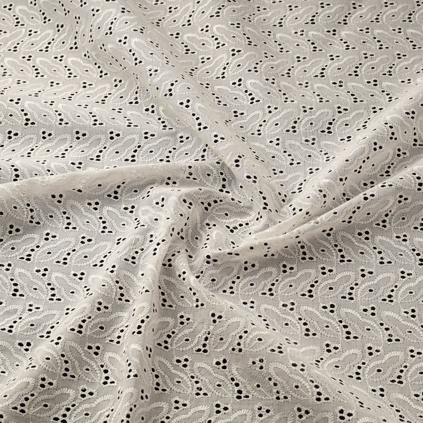 Floral Embroidered Cotton Hakoba Fabric 04