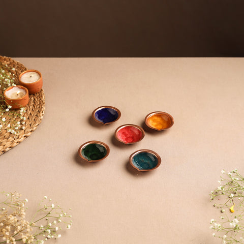 Ekibeki Handcrafted Copper Enamel Rangoli Diyas (Set Of 5) 01