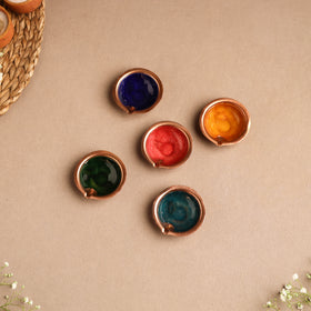 Ekibeki Handcrafted Copper Enamel Rangoli Diyas (Set Of 5) 01