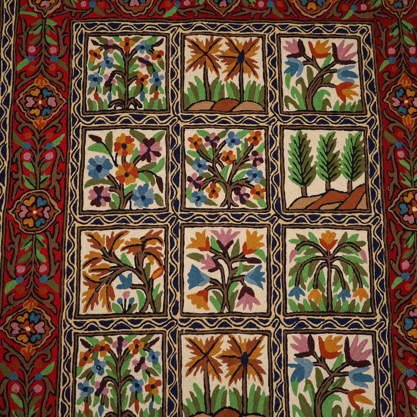 Original Kashmiri Chain Stitch Crewel Hand Embroidery Rug / Carpet (5 x 3 Feet) 08