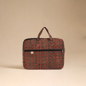 Handcrafted Quilted Laptop Bag (12 x 16 in) 05