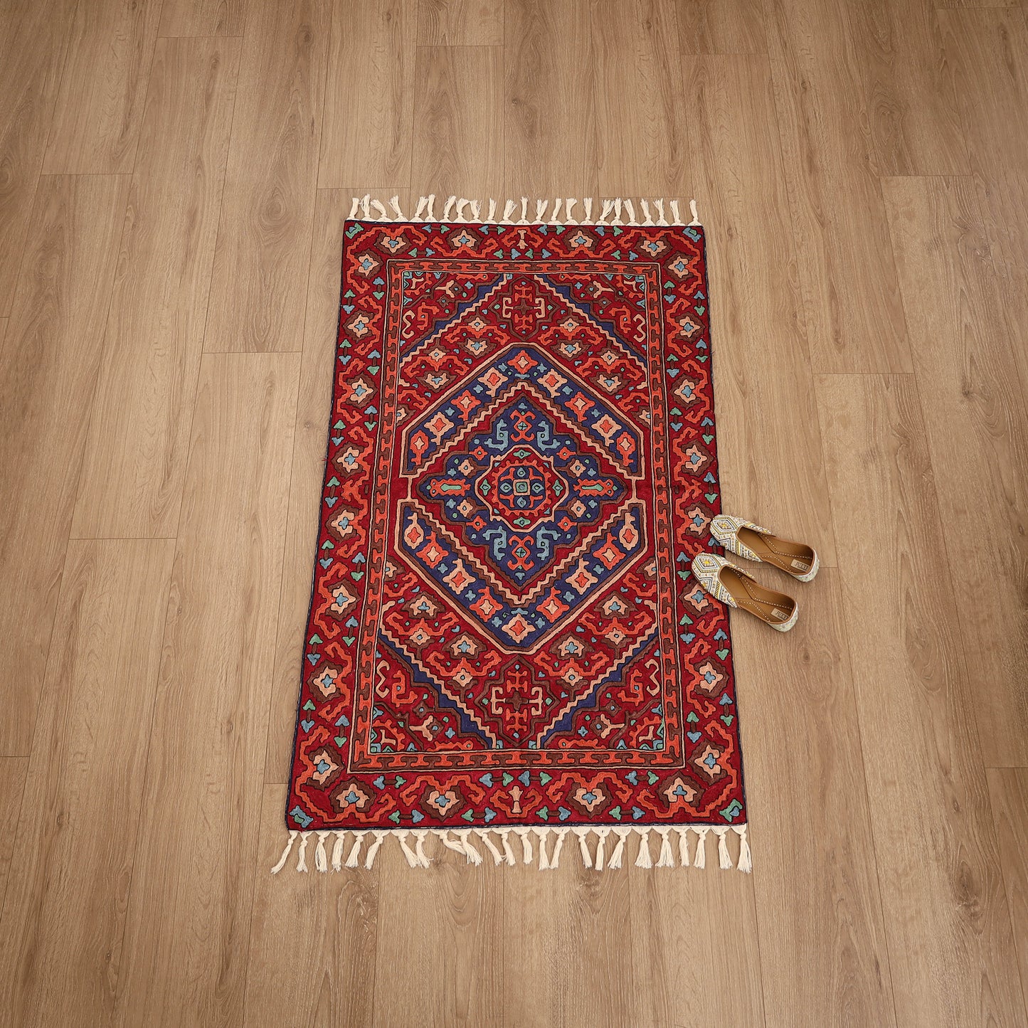 Original Kashmiri Chain Stitch Crewel Hand Embroidery Rug / Carpet (5 x 3 Feet) 14