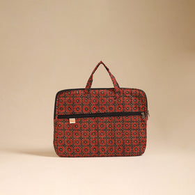 Handcrafted Quilted Laptop Bag (12 x 16 in) 12