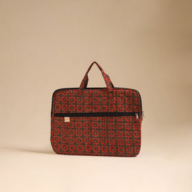 Handcrafted Quilted Laptop Bag (12 x 16 in) 12