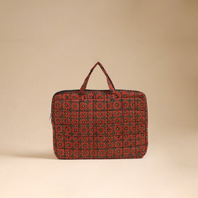Handcrafted Quilted Laptop Bag (12 x 16 in) 12