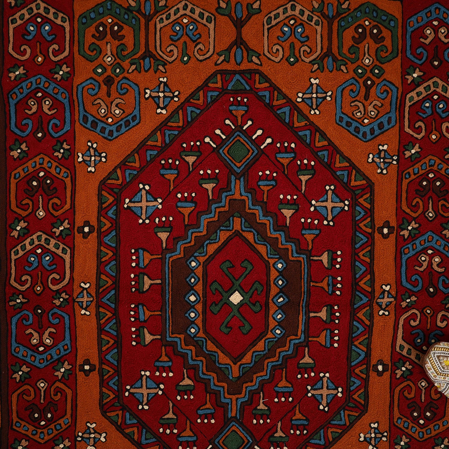 Original Kashmiri Chain Stitch Crewel Hand Embroidery Rug / Carpet (4 x 2.5 Feet) 16