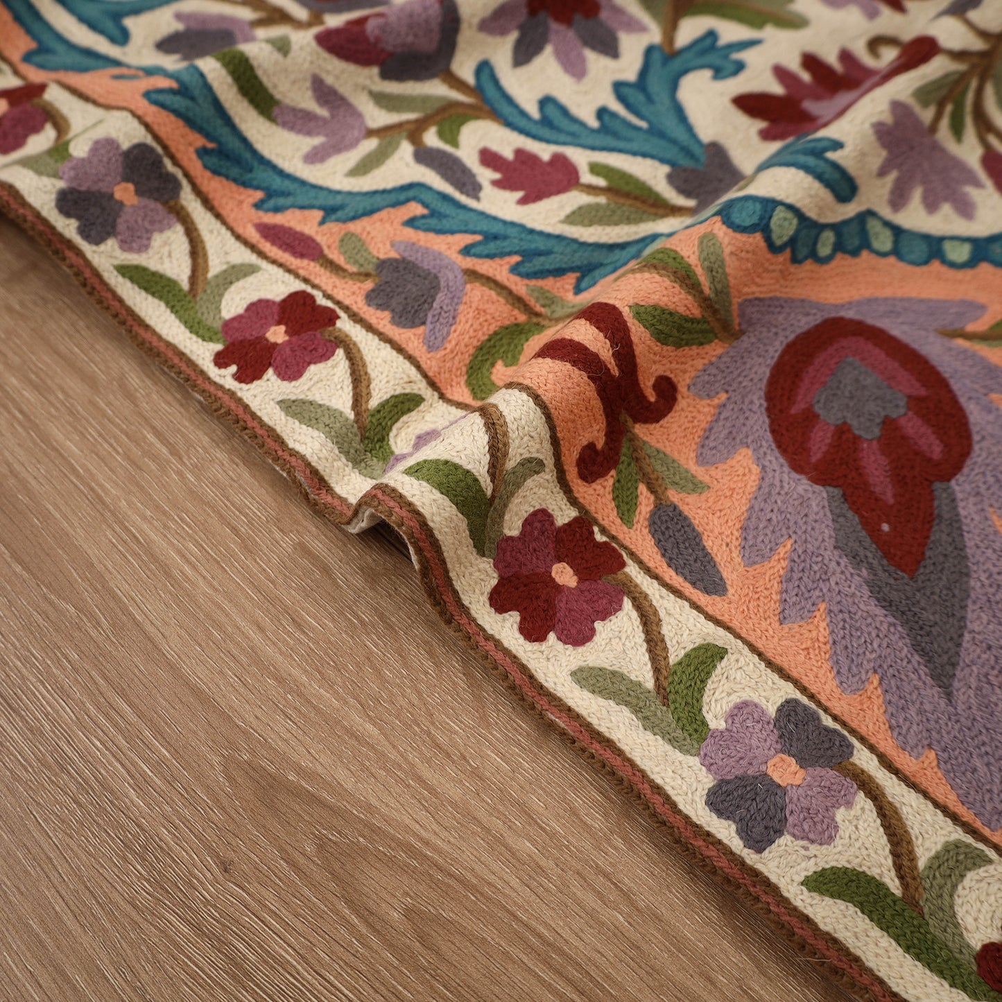 Original Kashmiri Chain Stitch Crewel Hand Embroidery Rug / Carpet (4 x 2.5 Feet) 18