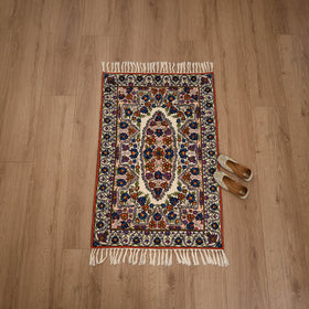 Original Kashmiri Chain Stitch Crewel Hand Embroidery Rug / Carpet (4 x 2.5 Feet) 19
