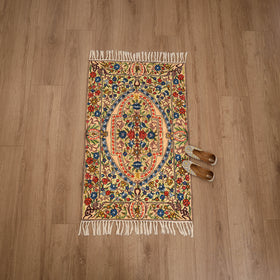 Original Kashmiri Chain Stitch Crewel Hand Embroidery Rug / Carpet (4 x 2.5 Feet) 22