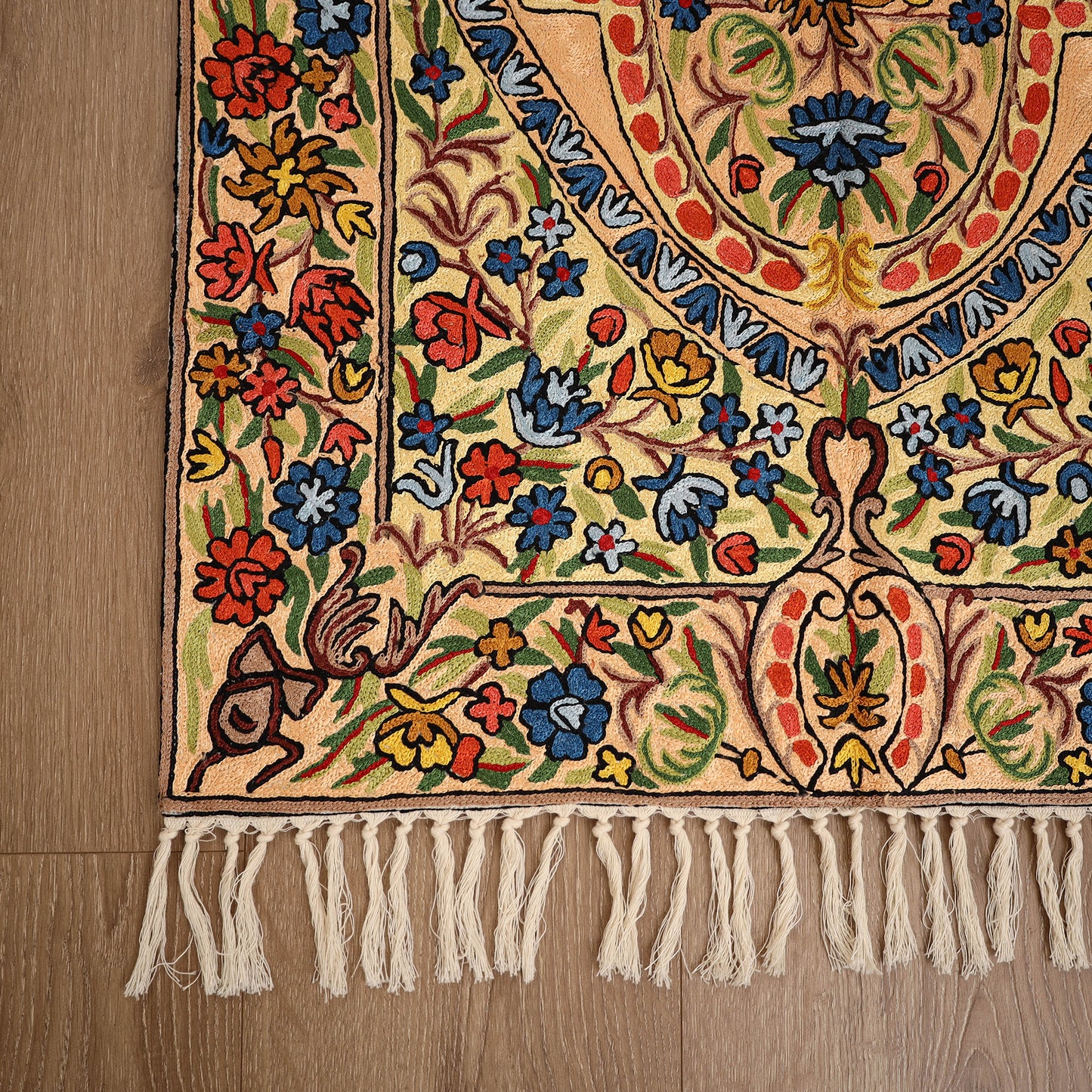 Original Kashmiri Chain Stitch Crewel Hand Embroidery Rug / Carpet (4 x 2.5 Feet) 22