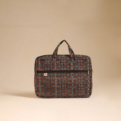 Handcrafted Quilted Laptop Bag (12 x 16 in) 26