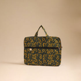 Handcrafted Quilted Laptop Bag (12 x 16 in) 29