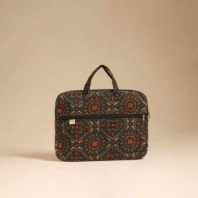 Handcrafted Quilted Laptop Bag (12 x 16 in) 31