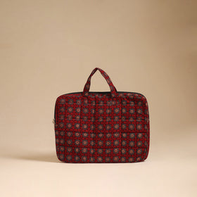 Handcrafted Quilted Laptop Bag (12 x 16 in) 33