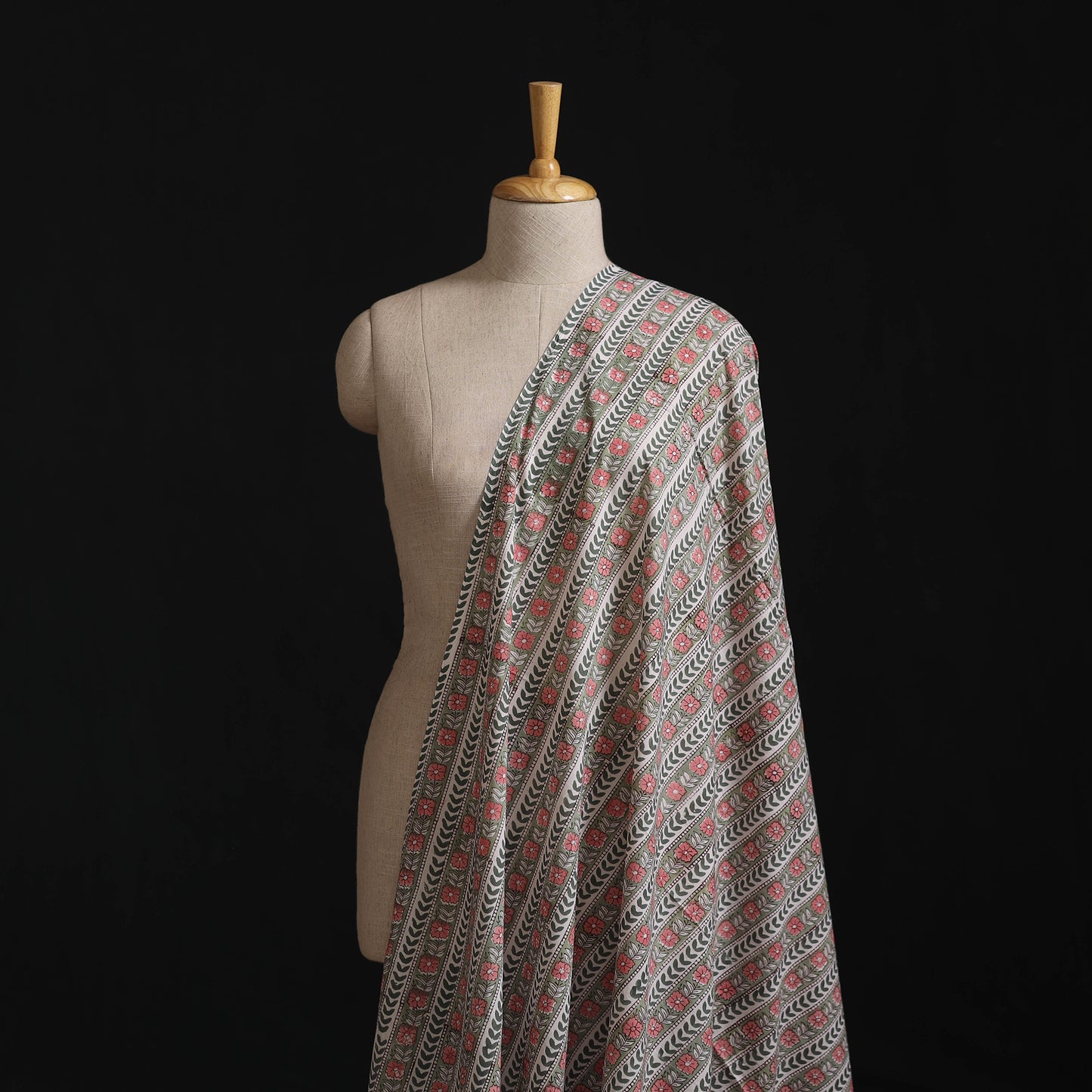 Sanganeri Hand Block Print Cotton Fabric 04