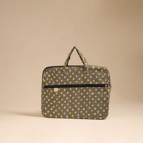 Handcrafted Quilted Laptop Bag (12 x 16 in) 40
