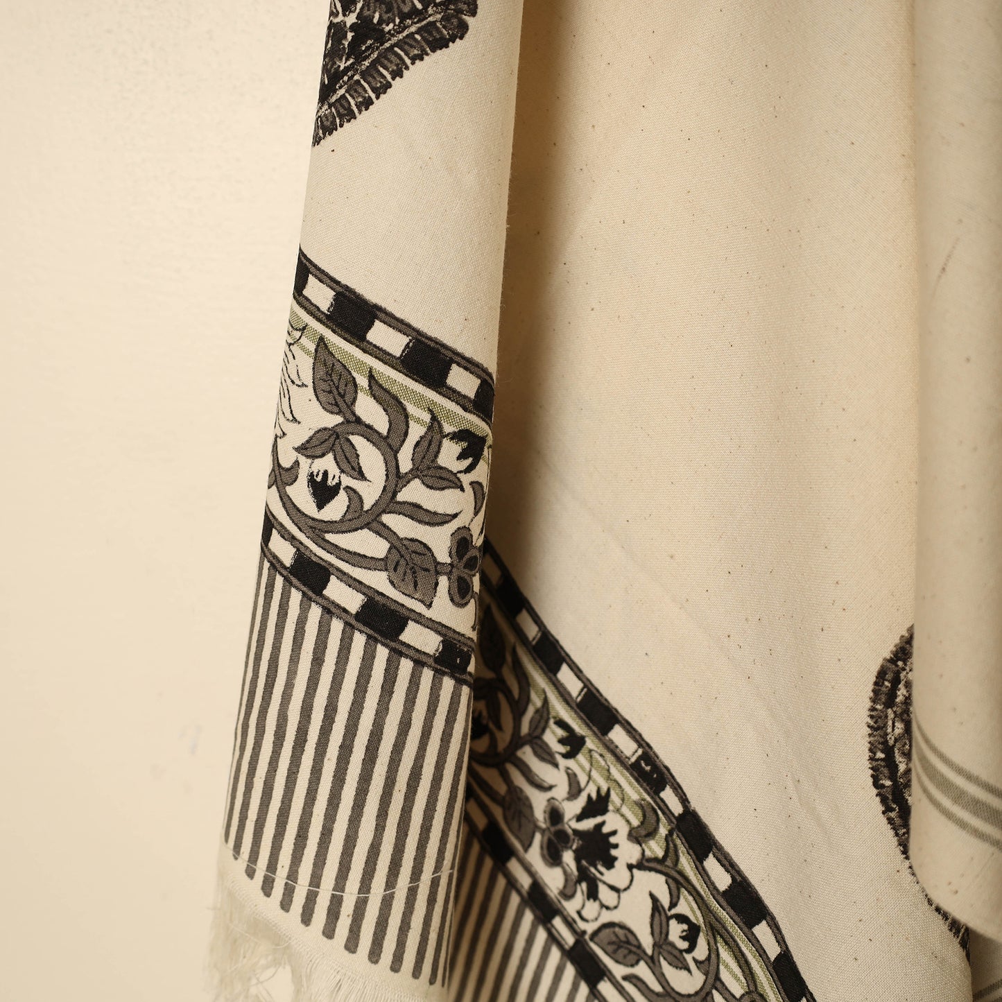 Beige - Block Printed Handloom Cotton Sanganeri Towel 01