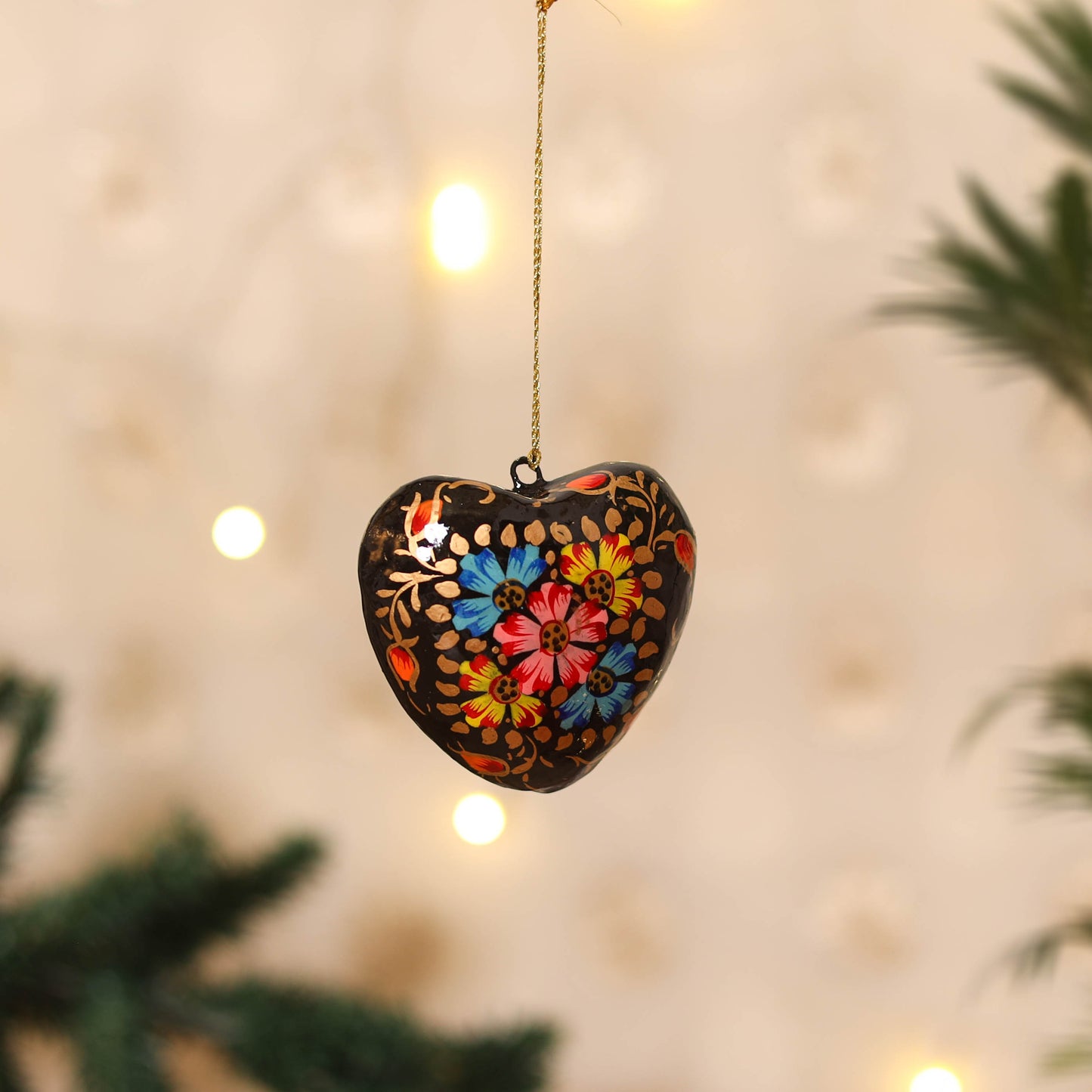 Kashmiri Handpainted Paper Mache Heart Hanging for Home Decor 18