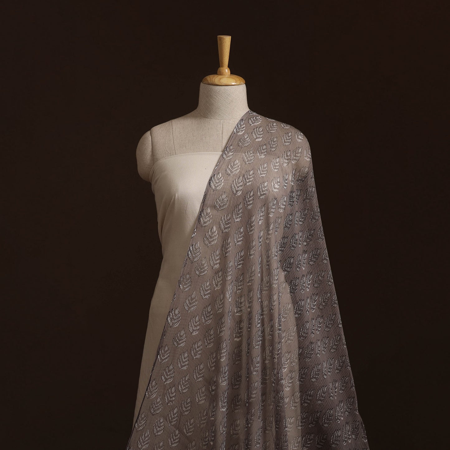 Bagru Dabu Hand Block Print Natural Dyed Kota Doria Cotton Fabric 14