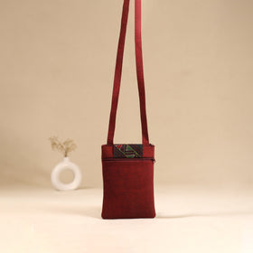Srikalahasti Handpainted Kalamkari Sling Bag by Dwarka Plus 19
