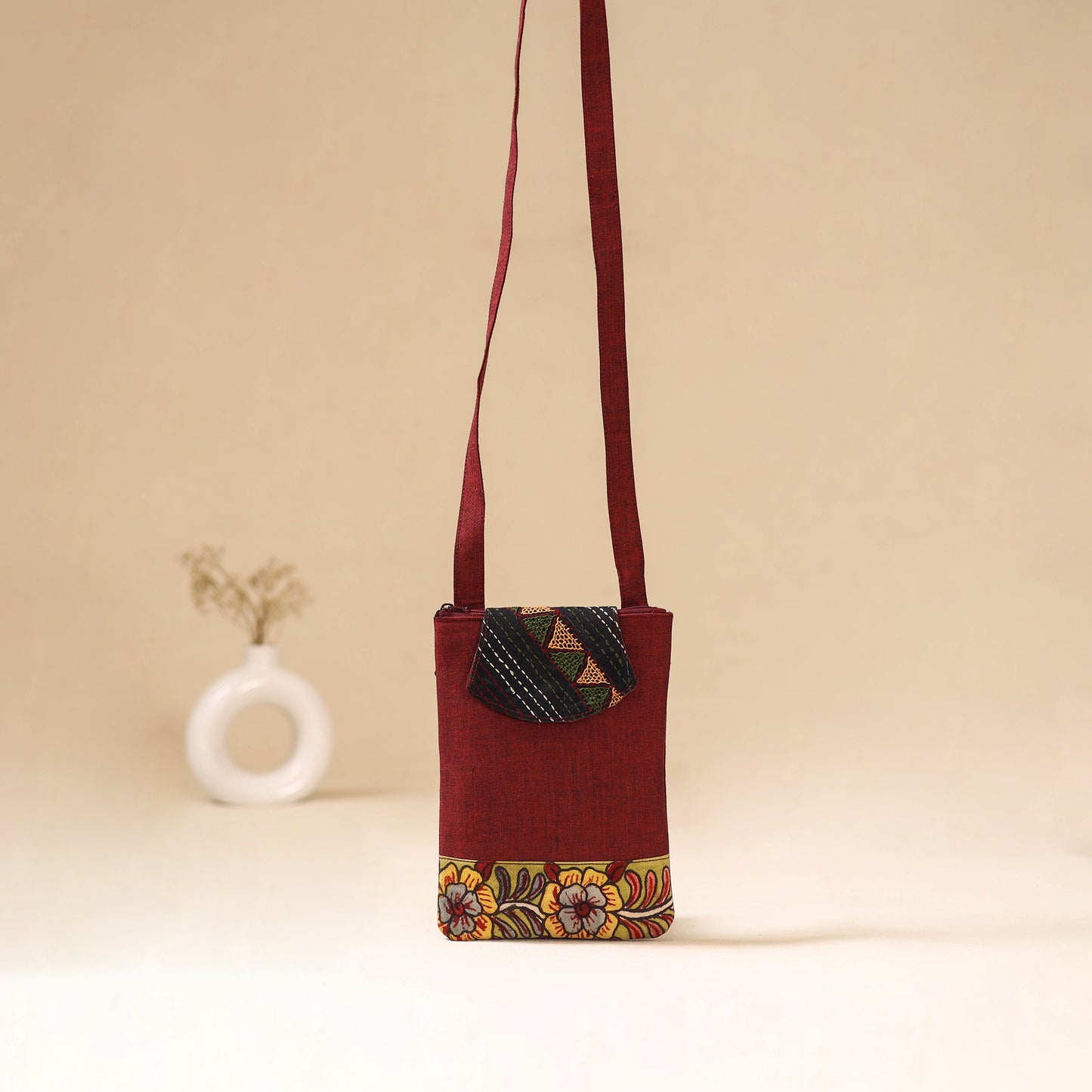 Srikalahasti Handpainted Kalamkari Sling Bag by Dwarka Plus 02