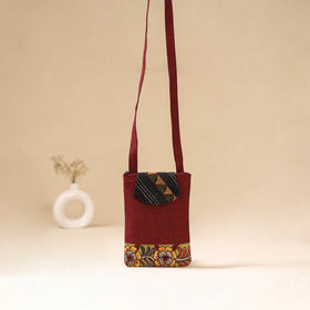 Srikalahasti Handpainted Kalamkari Sling Bag by Dwarka Plus 02