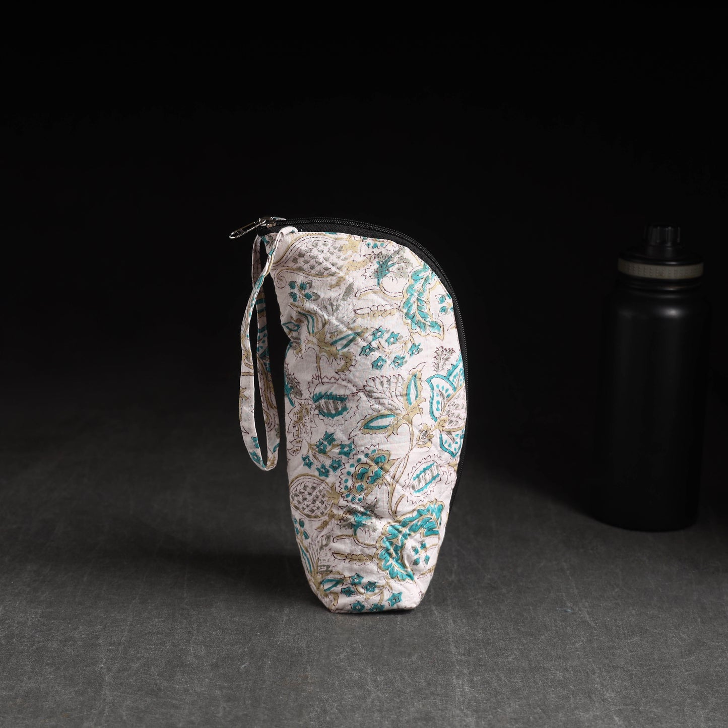 Handmade 1L Water Bottle Cover 05