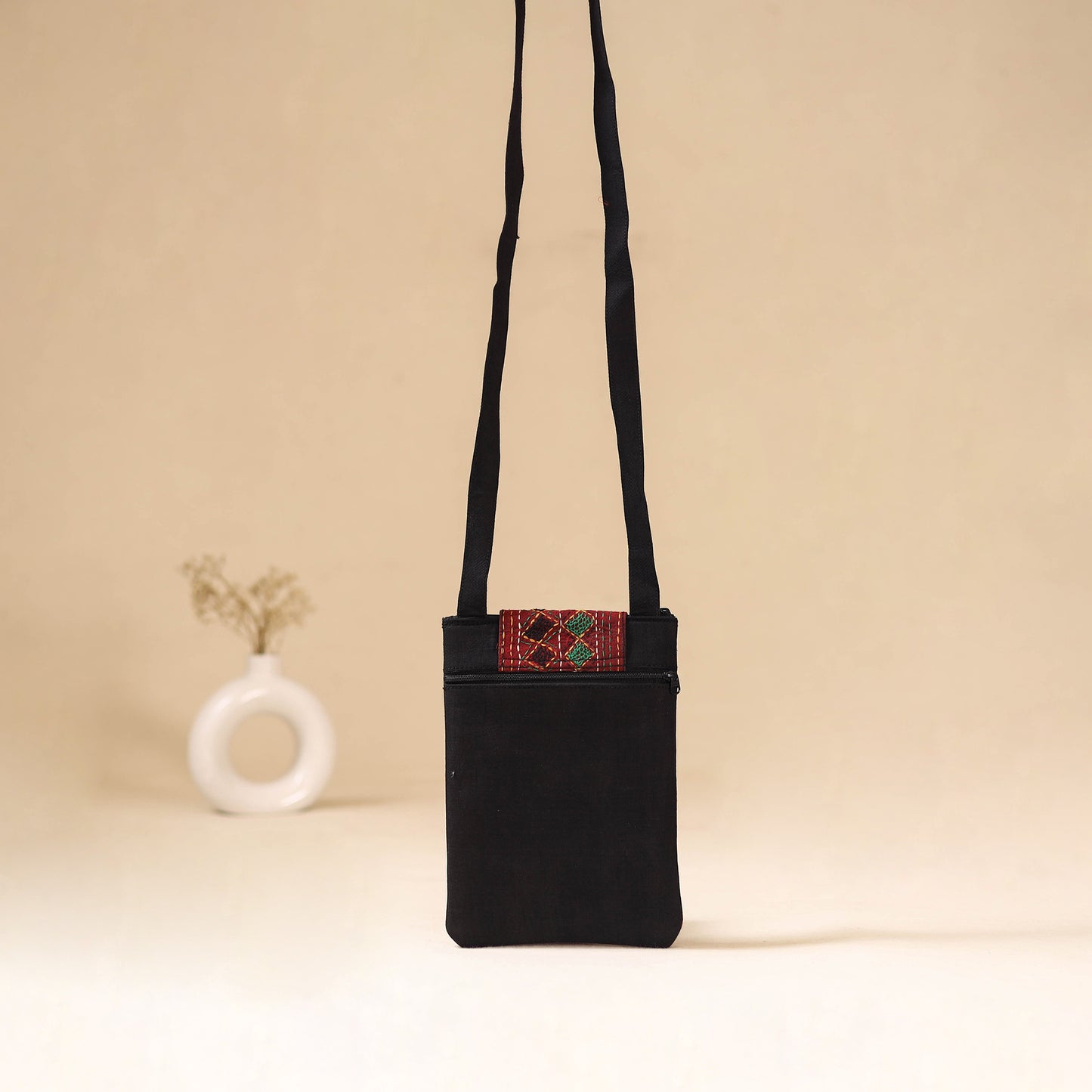 Srikalahasti Handpainted Kalamkari Sling Bag by Dwarka Plus 03