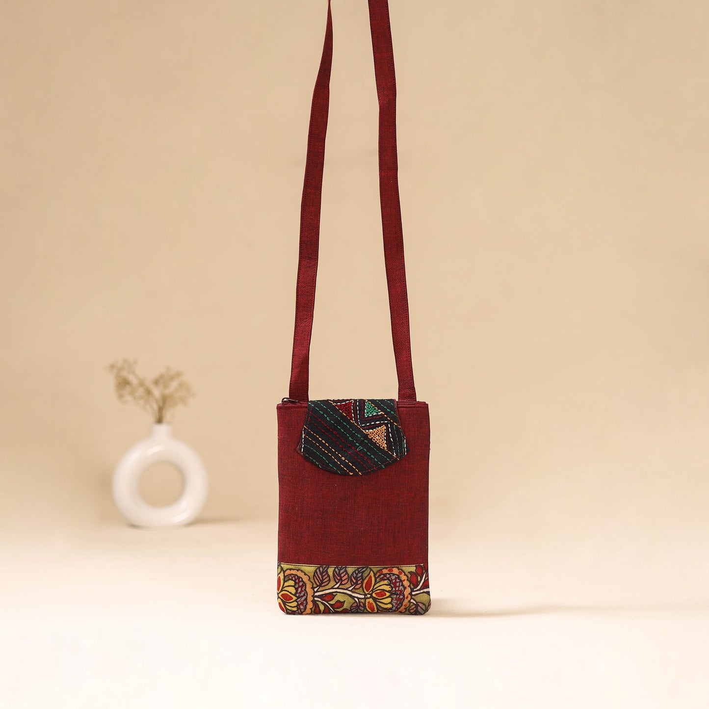 Srikalahasti Handpainted Kalamkari Sling Bag by Dwarka Plus 04