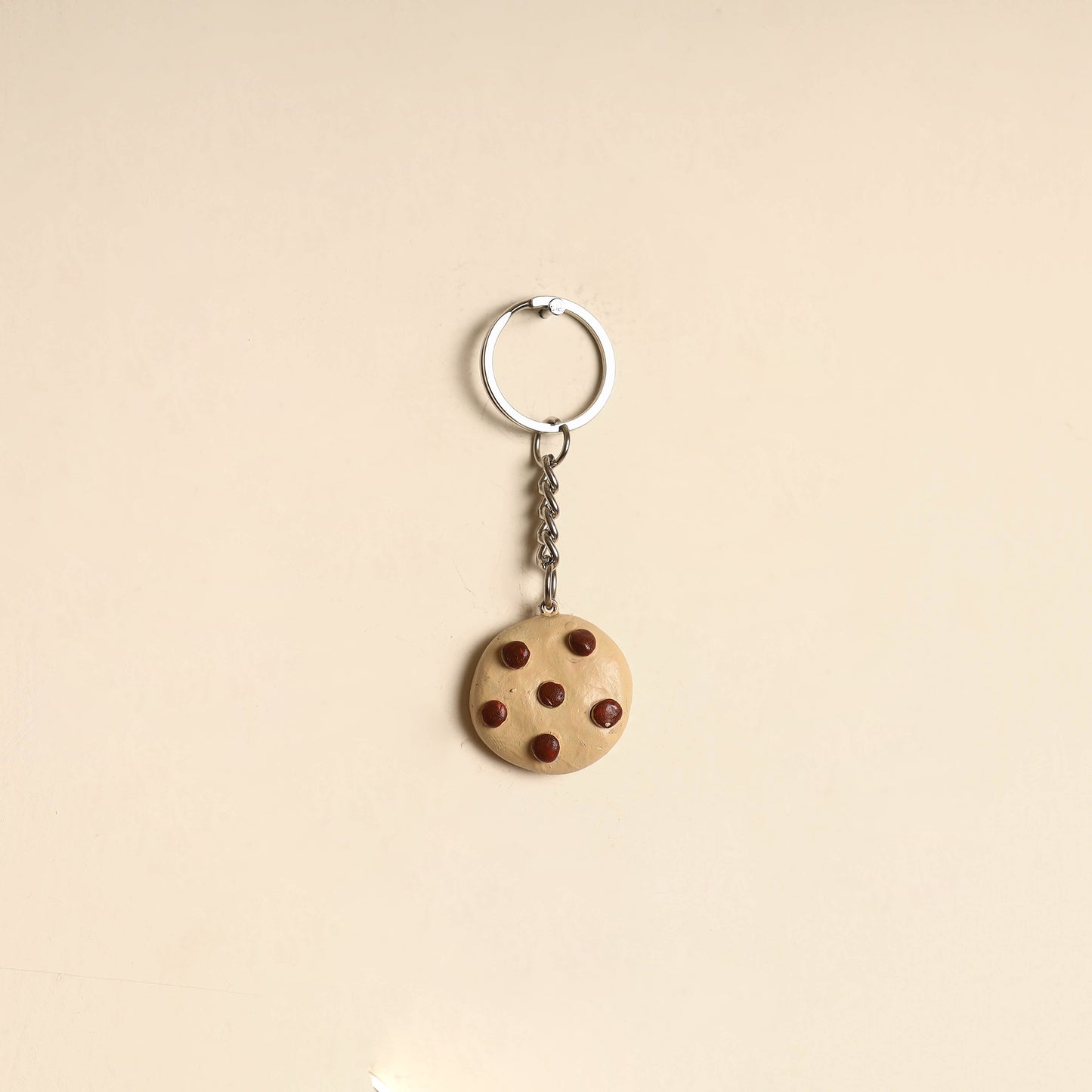 Quirklets Handpainted Clay Keychain 01