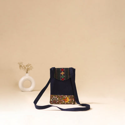 Srikalahasti Handpainted Kalamkari Sling Bag by Dwarka Plus 05