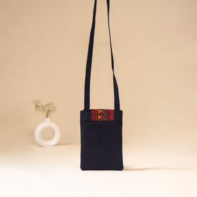 Srikalahasti Handpainted Kalamkari Sling Bag by Dwarka Plus 06