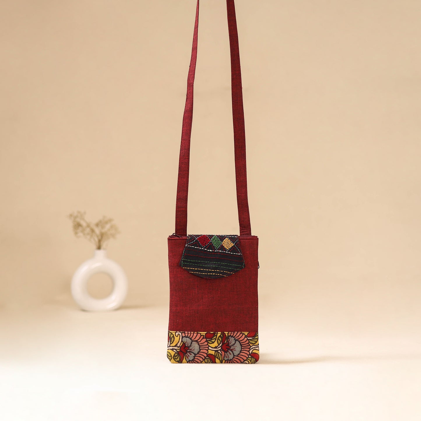 Srikalahasti Handpainted Kalamkari Sling Bag by Dwarka Plus 07