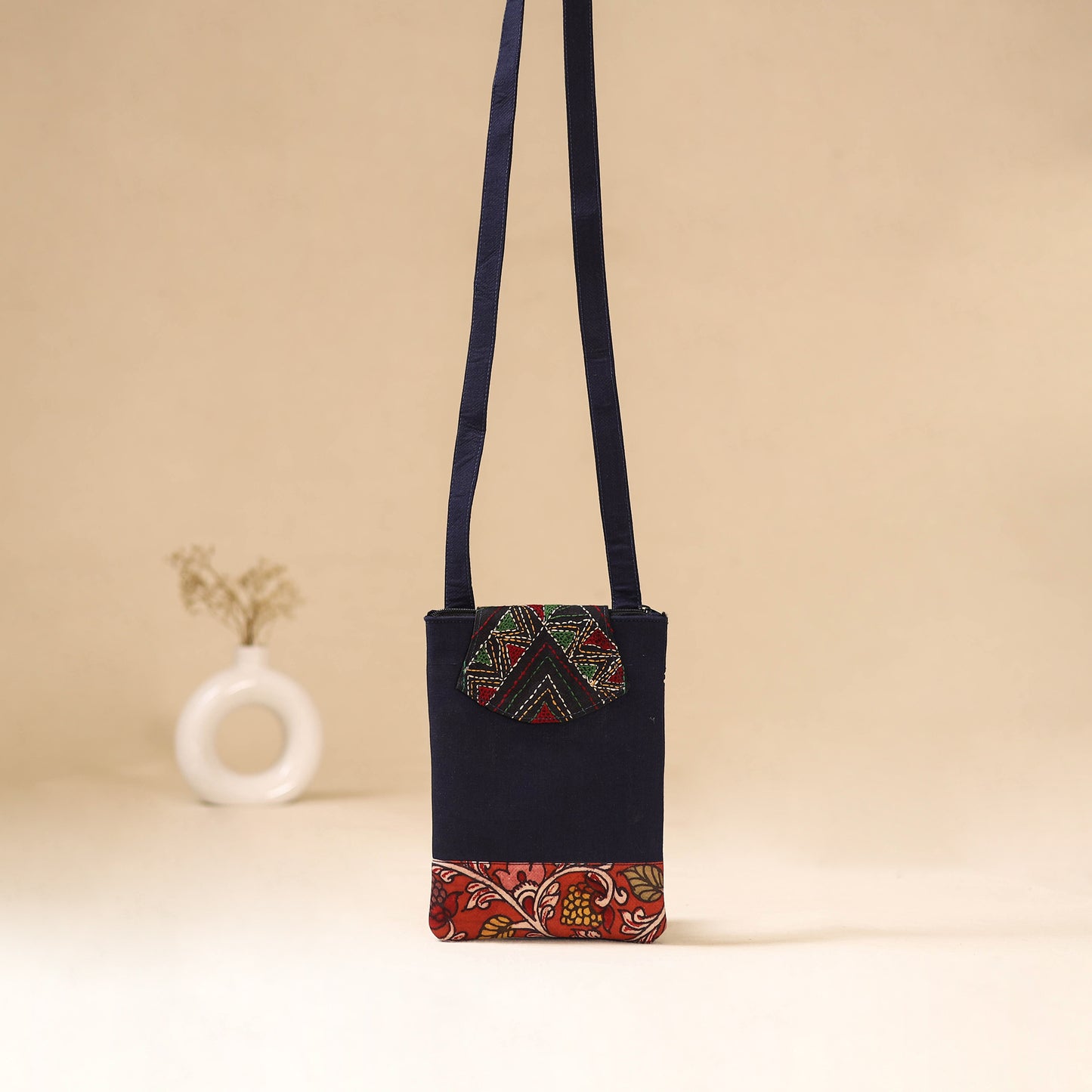 Srikalahasti Handpainted Kalamkari Sling Bag by Dwarka Plus 13