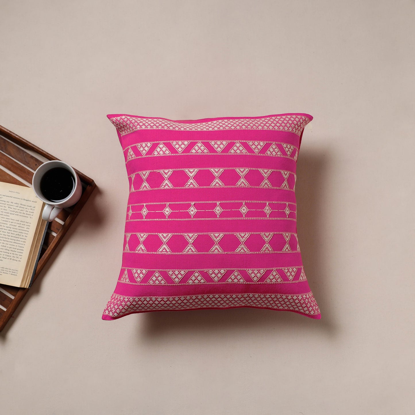 Urmul Kashida Stitch Handwoven Cushion Cover (16 x 16 in) 08