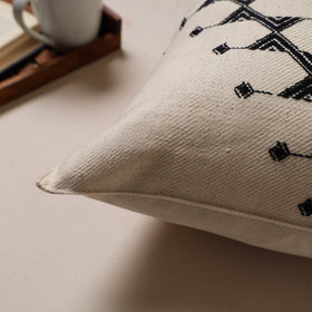 Urmul Kashida Stitch Handwoven Cushion Cover (16 x 16 in) 09