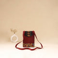 Srikalahasti Handpainted Kalamkari Sling Bag by Dwarka Plus 15