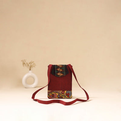 Srikalahasti Handpainted Kalamkari Sling Bag by Dwarka Plus 15