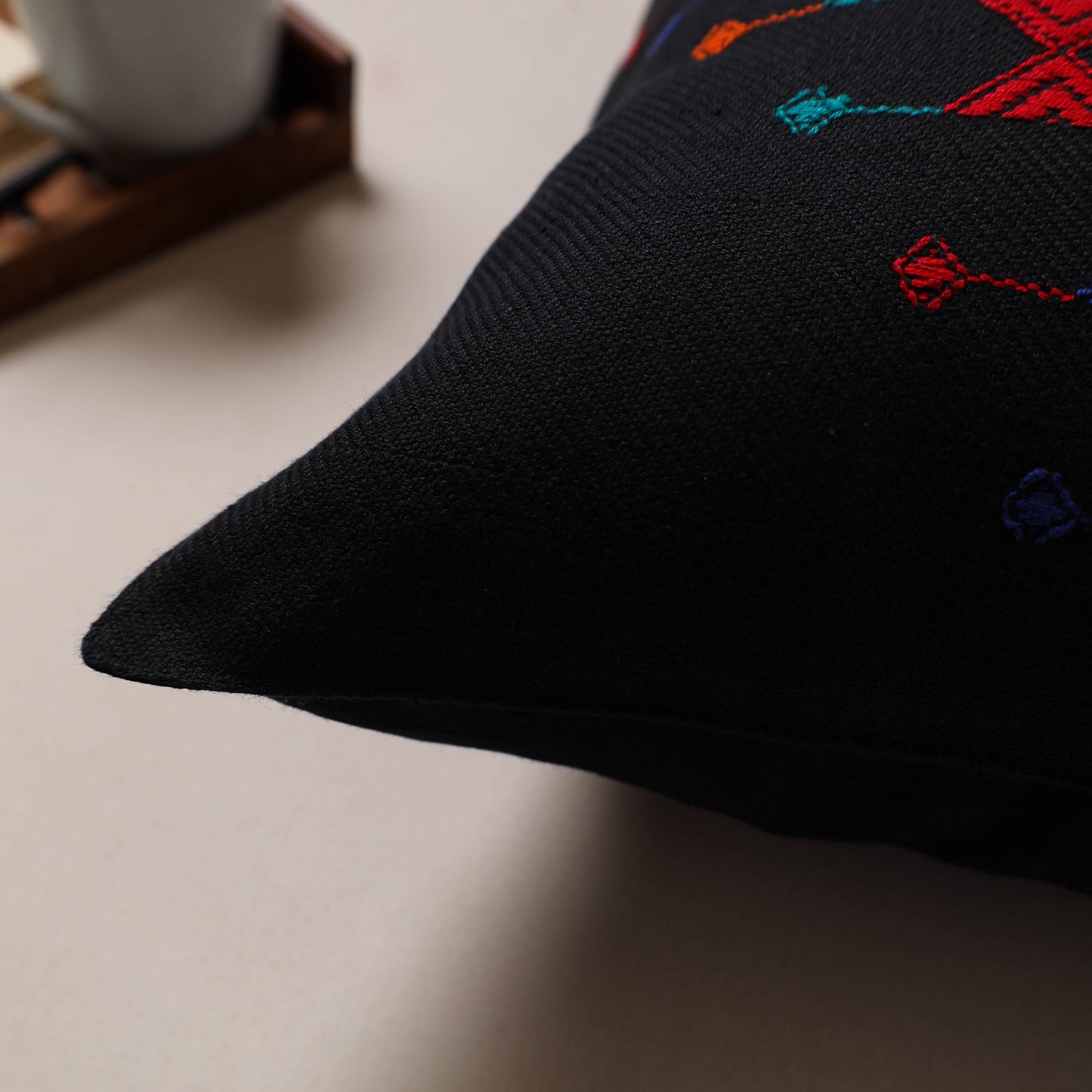 Urmul Kashida Stitch Handwoven Cushion Cover (16 x 16 in) 12