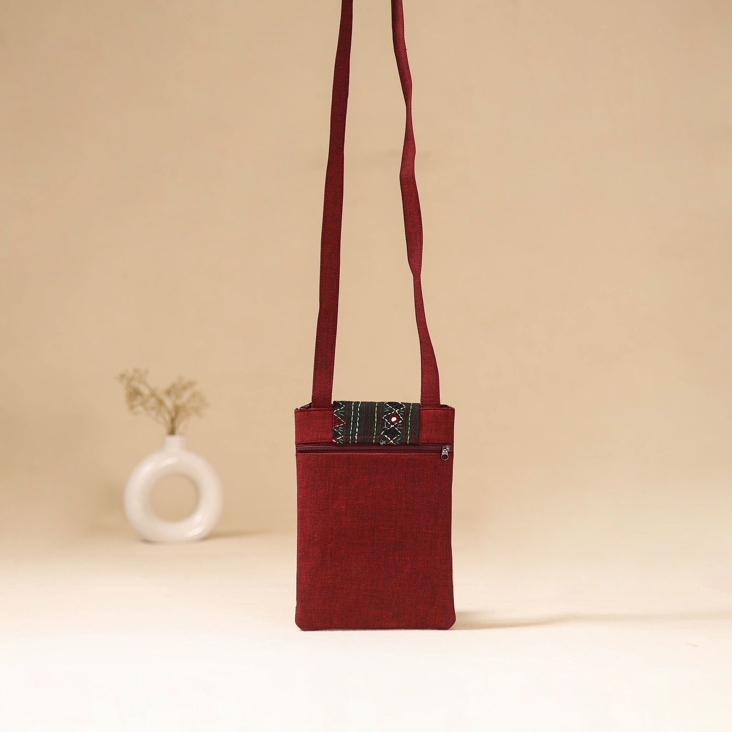 Srikalahasti Handpainted Kalamkari Sling Bag by Dwarka Plus 17
