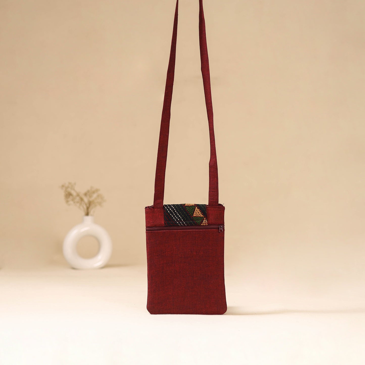 Srikalahasti Handpainted Kalamkari Sling Bag by Dwarka Plus 18