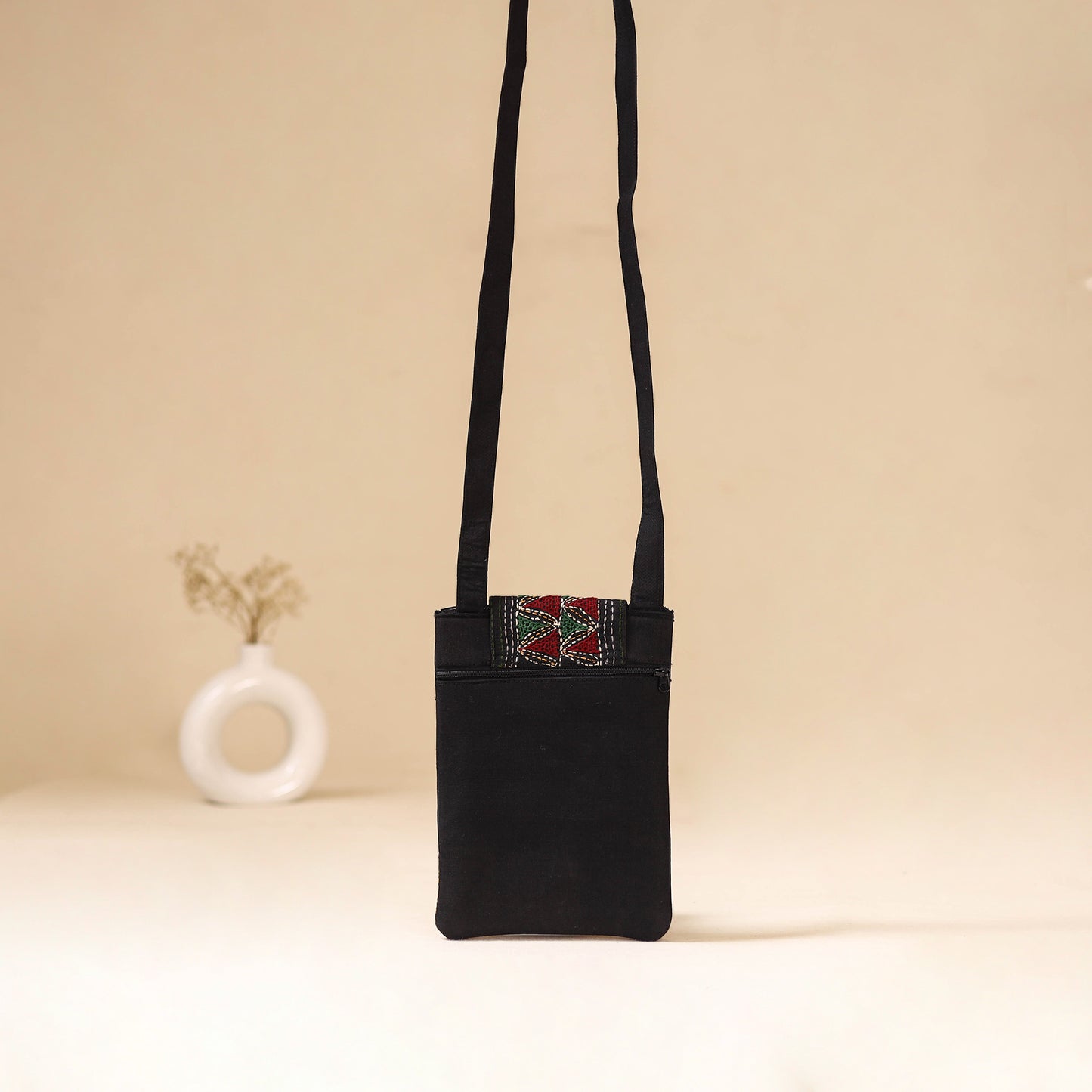 Srikalahasti Handpainted Kalamkari Sling Bag by Dwarka Plus 20