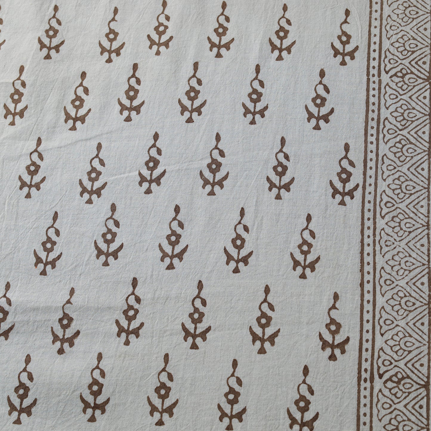 White - Bagh Hand Block Print Natural Dyed Cotton Fabric 01