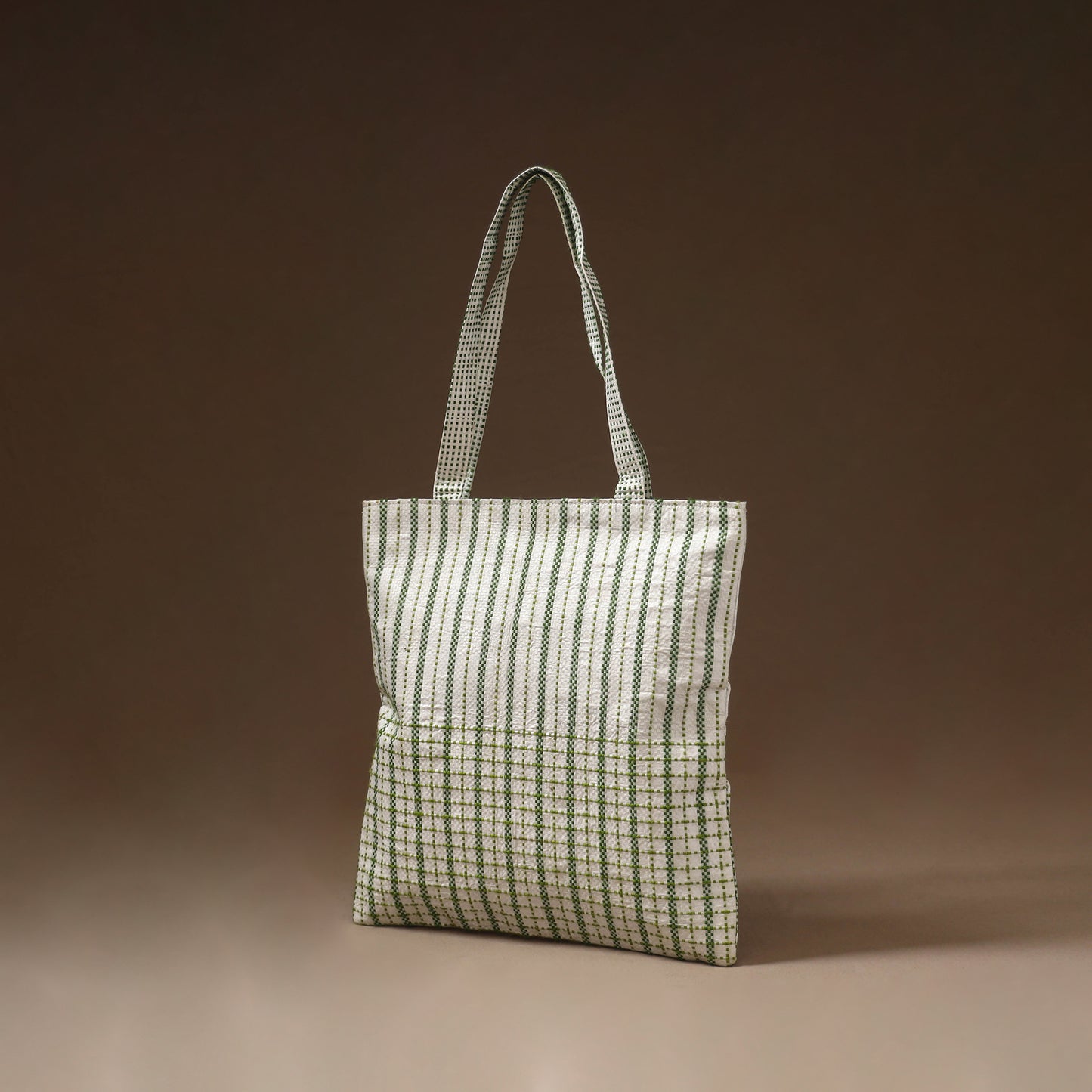 White - Taat Wool Thread Hand Embroidery Upcycled Shoulder Bag 01
