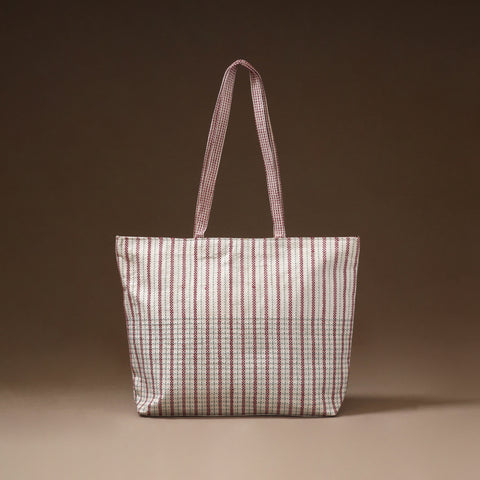White - Taat Wool Thread Hand Embroidery Upcycled Shoulder Bag 03