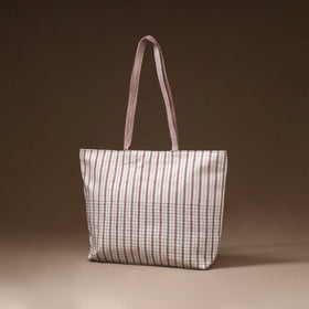White - Taat Wool Thread Hand Embroidery Upcycled Shoulder Bag 03