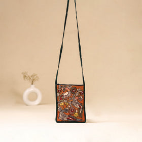 Srikalahasti Handpainted Kalamkari Sling Bag by Dwarka Plus 26