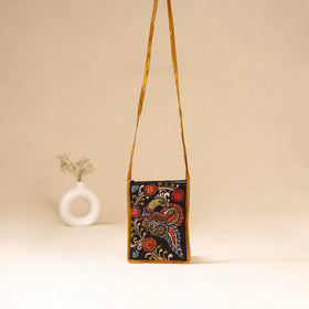 Srikalahasti Handpainted Kalamkari Sling Bag by Dwarka Plus 32