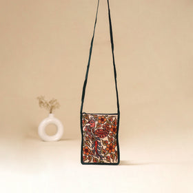 Srikalahasti Handpainted Kalamkari Sling Bag by Dwarka Plus 33